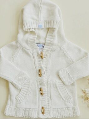 EUC Beba Bean 100% cotton ivory knitted hooded sweat sweater 3-6 mos